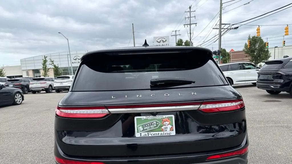 2023 Lincoln Corsair Standard