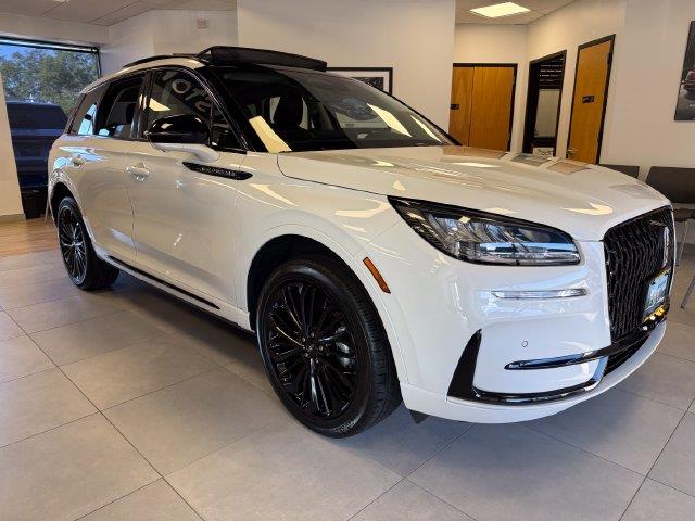 2023 Lincoln Corsair - $33,995
