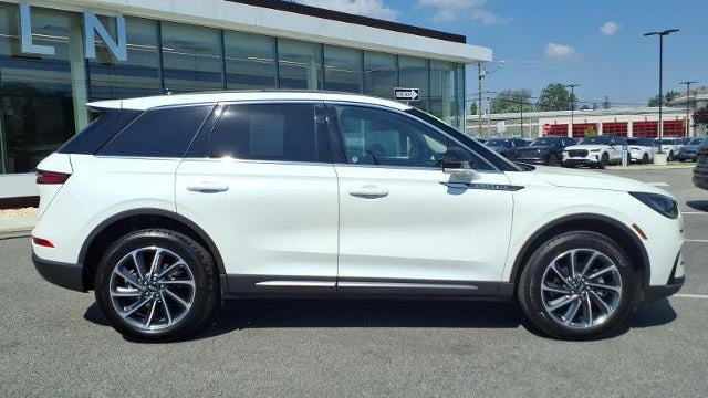 2024 Lincoln Corsair Premiere