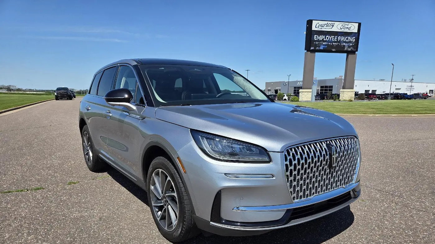 2024 Lincoln Corsair Premiere