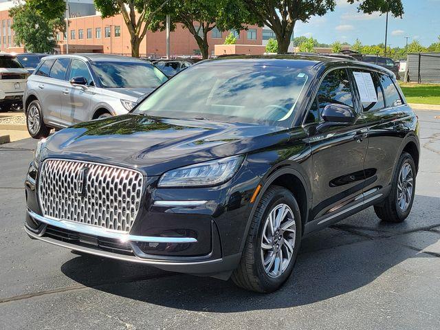 2024 Lincoln Corsair Premiere — photo 1 of 12