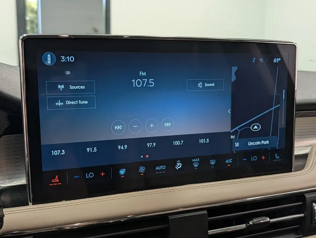 2025 Lincoln Corsair - $42,198