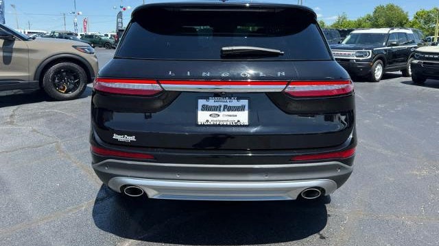 2025 Lincoln Corsair Premiere