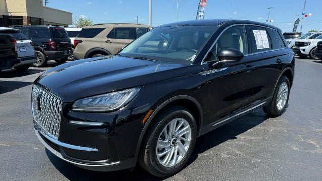 2025 Lincoln Corsair Premiere