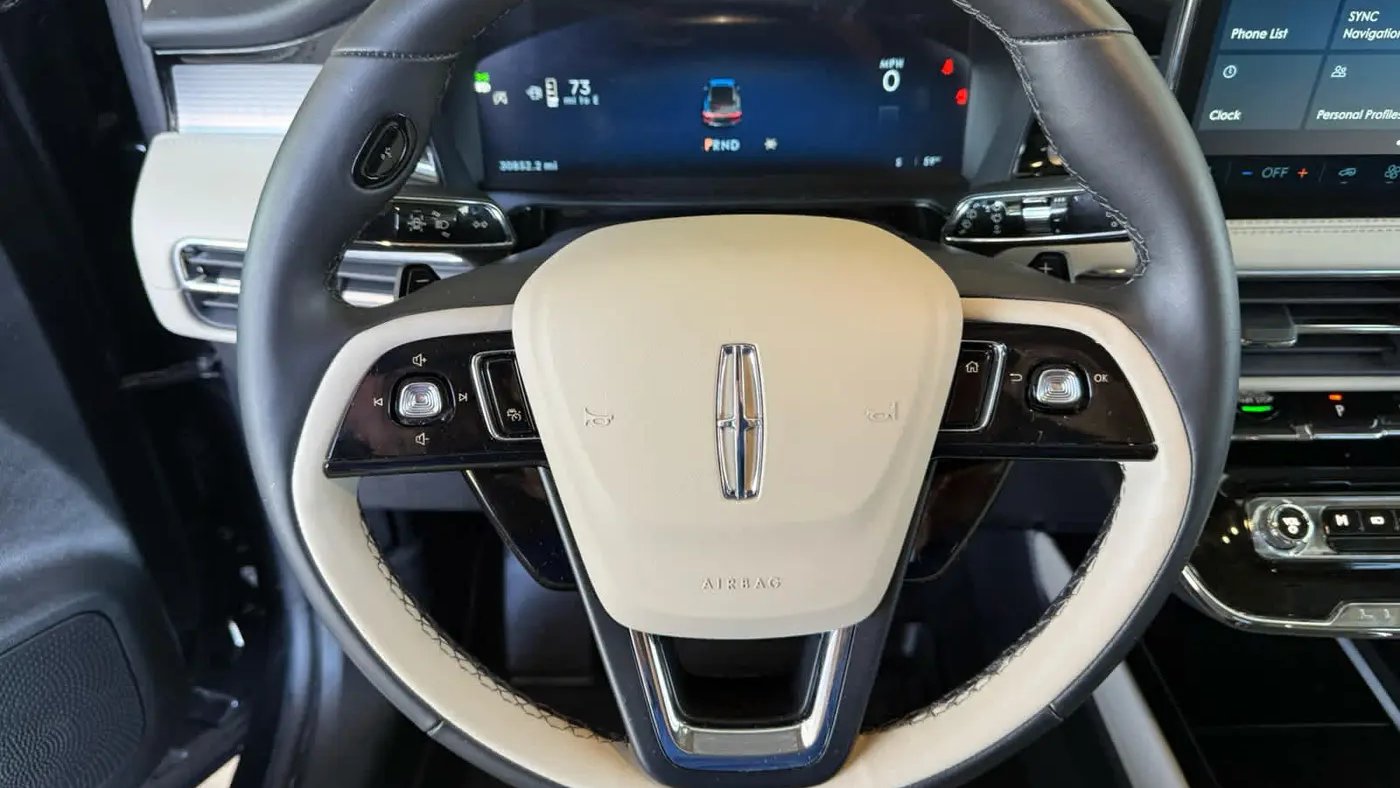 2025 Lincoln Corsair Premiere