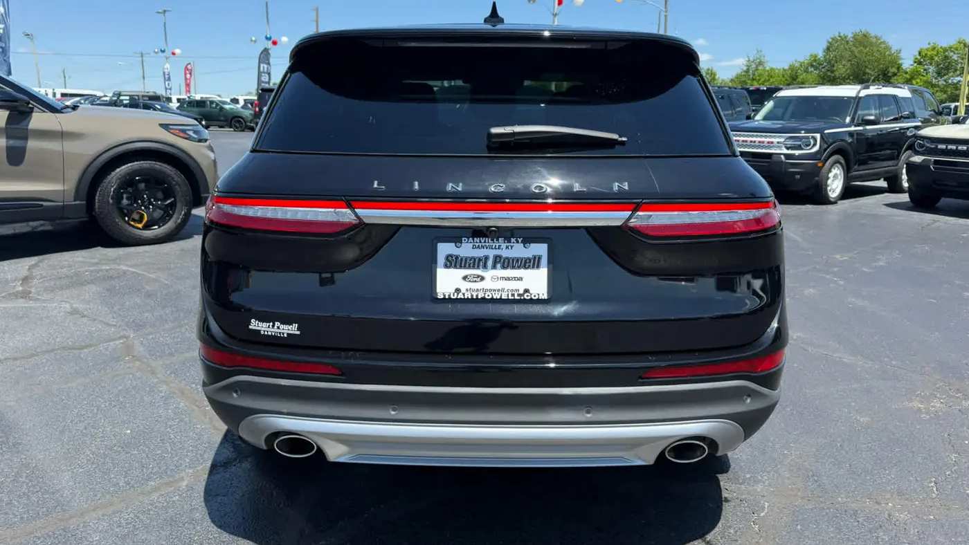 2025 Lincoln Corsair Premiere