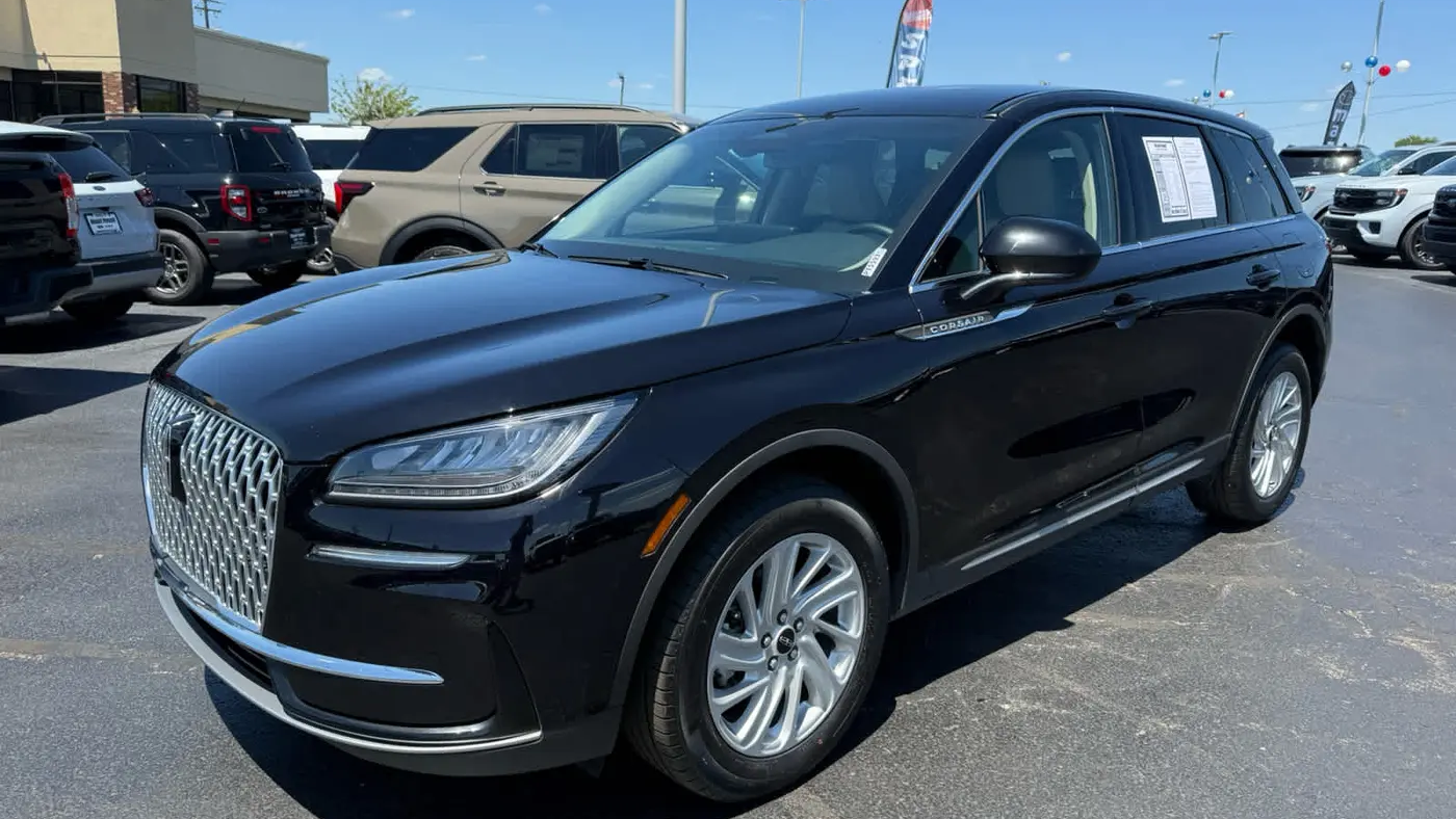2025 Lincoln Corsair Premiere