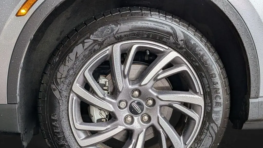 2023 Lincoln Corsair Standard