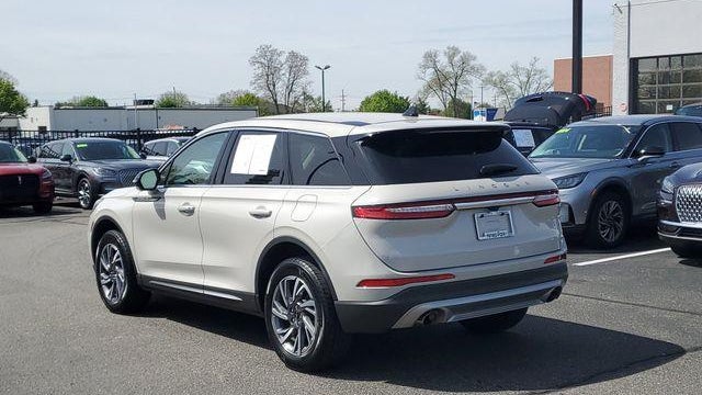 2023 Lincoln Corsair Standard