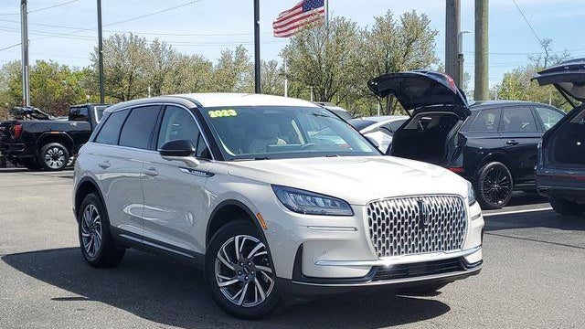 2023 Lincoln Corsair Standard