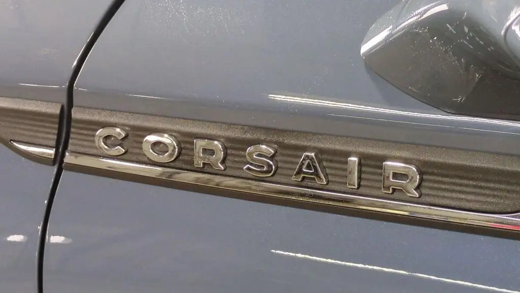 2023 Lincoln Corsair Standard