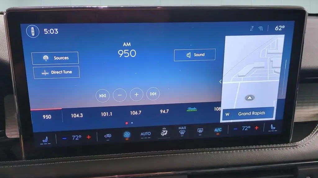 2023 Lincoln Corsair Standard