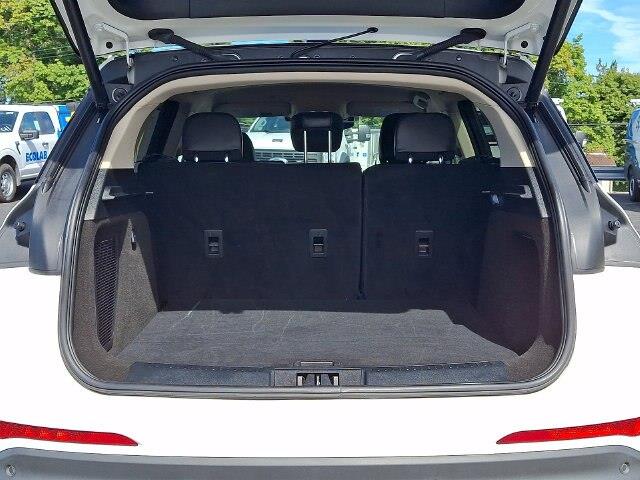 2023 Lincoln Corsair - $31,900