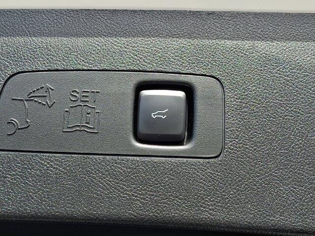 2023 Lincoln Corsair - $31,900