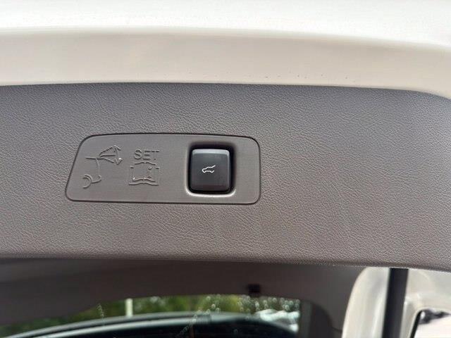 2023 Lincoln Corsair - $34,975