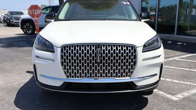 2023 Lincoln Corsair Standard