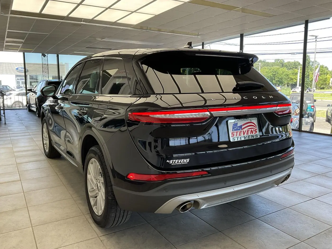 2023 Lincoln Corsair - $29,995