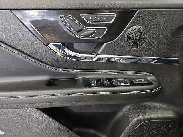2024 Lincoln Corsair - $37,999