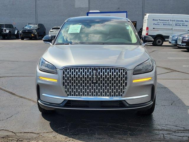 2023 Lincoln Corsair Standard — photo 1 of 12