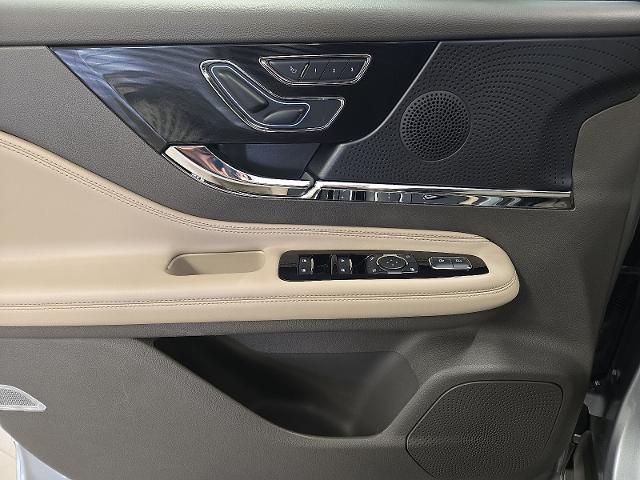 2023 Lincoln Corsair - $33,999