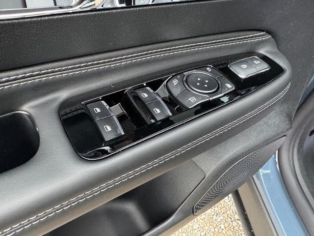 2025 Lincoln Corsair - $40,216