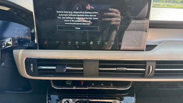 2025 Lincoln Corsair Premiere