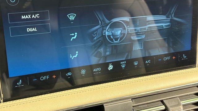 2025 Lincoln Corsair Premiere