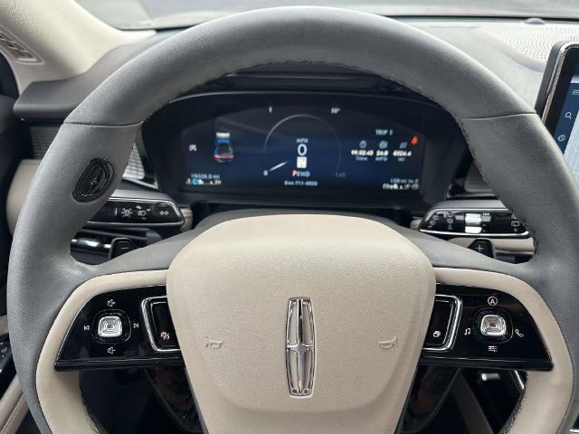 2023 Lincoln Corsair - $30,999