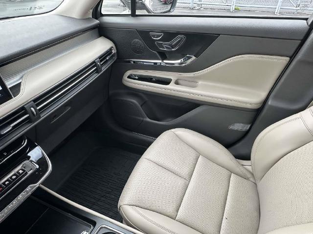 2023 Lincoln Corsair - $30,999