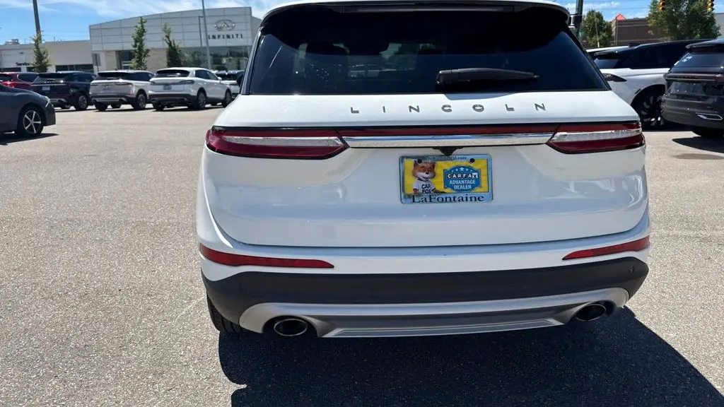 2023 Lincoln Corsair Standard
