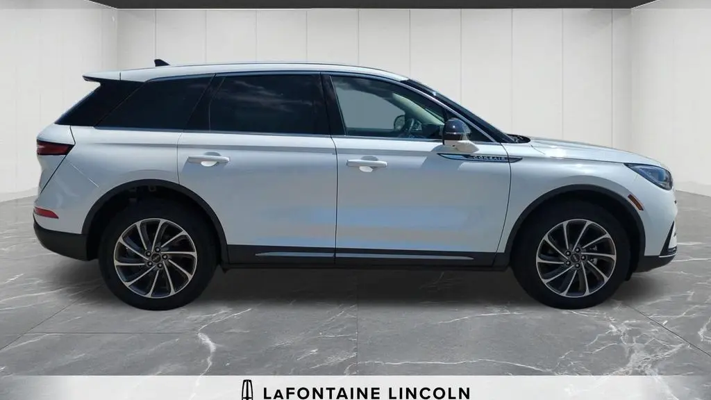 2024 Lincoln Corsair Premiere