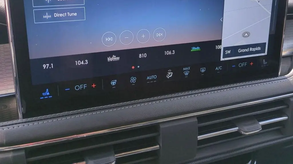 2024 Lincoln Corsair Premiere