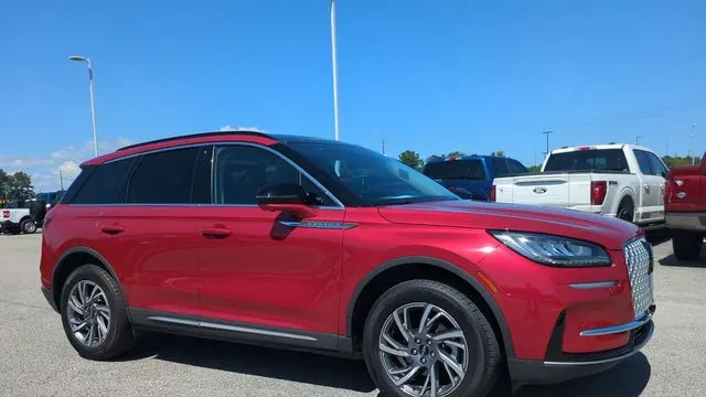 2025 Lincoln Corsair Premiere