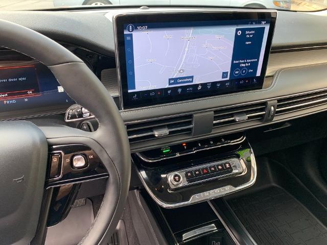 2025 Lincoln Corsair - $44,500