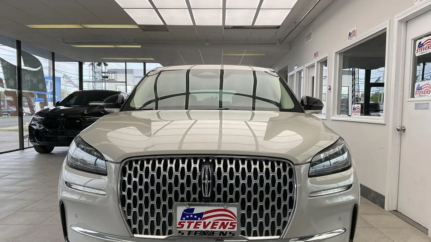 2024 Lincoln Corsair Premiere