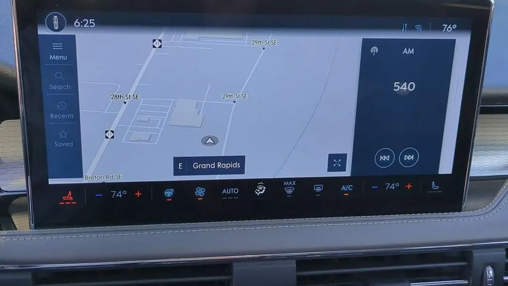 2024 Lincoln Corsair Premiere