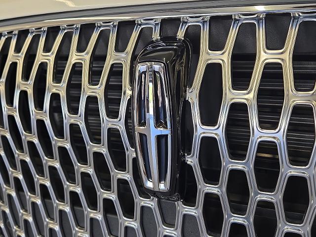 2023 Lincoln Corsair - $35,999
