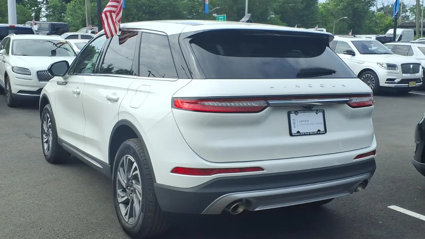 2023 Lincoln Corsair Standard