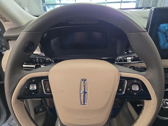 2023 Lincoln Corsair - $37,999