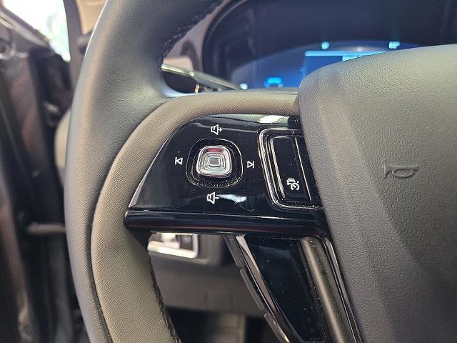 2023 Lincoln Corsair - $34,999