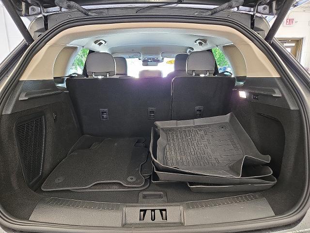 2023 Lincoln Corsair - $34,999