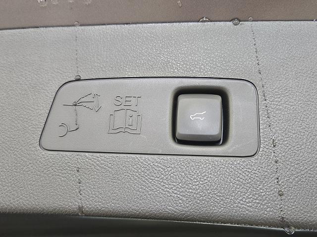2023 Lincoln Corsair - $34,999