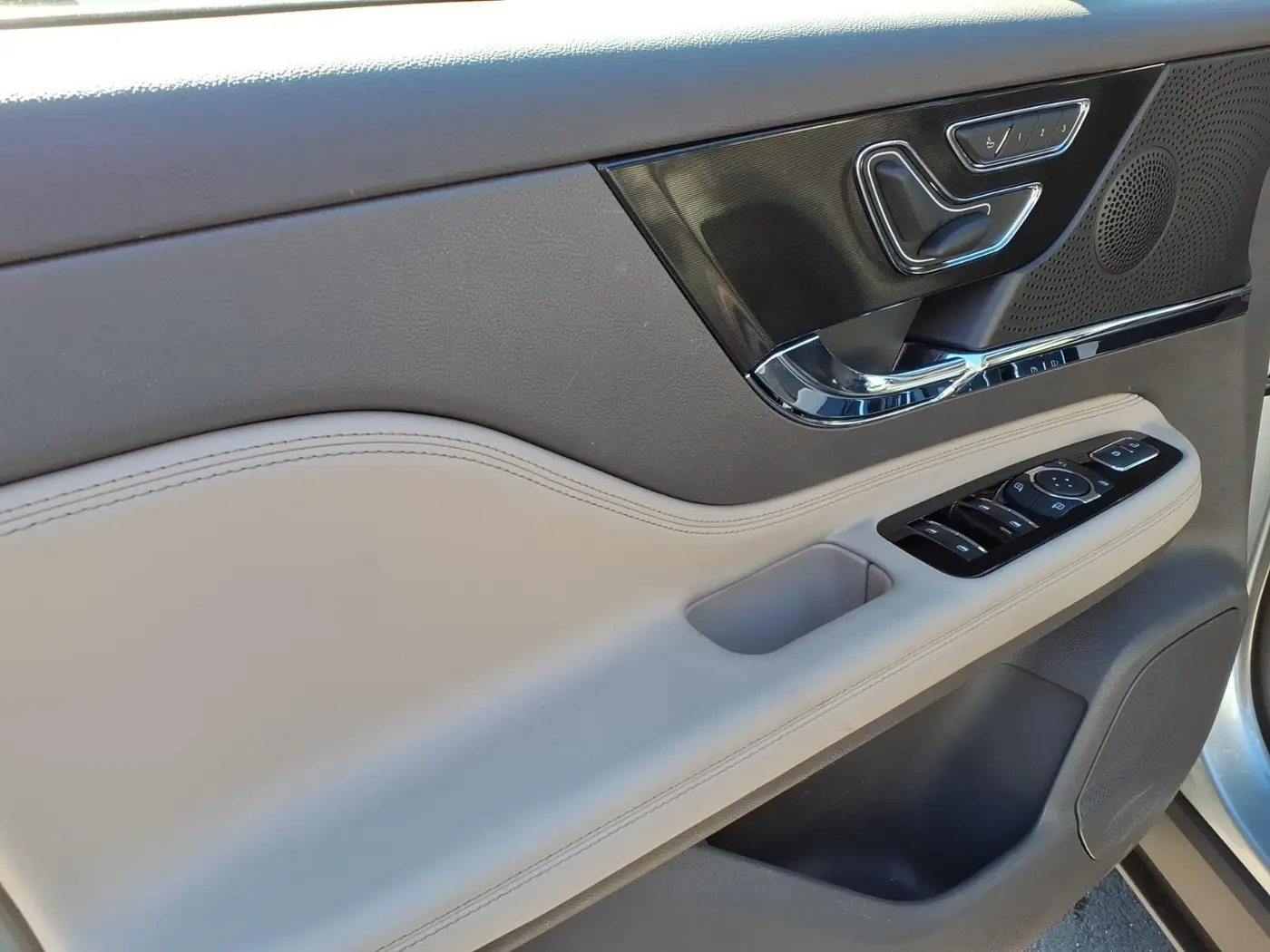 2024 Lincoln Corsair - $36,497