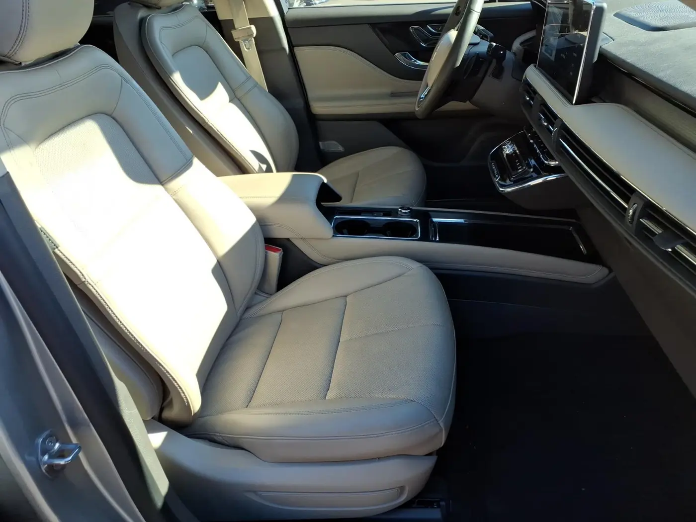 2024 Lincoln Corsair - $36,497