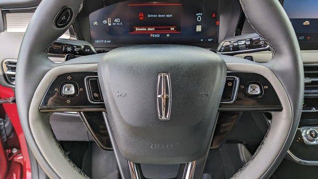 2025 Lincoln Corsair Premiere