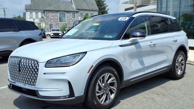 2025 Lincoln Corsair Premiere