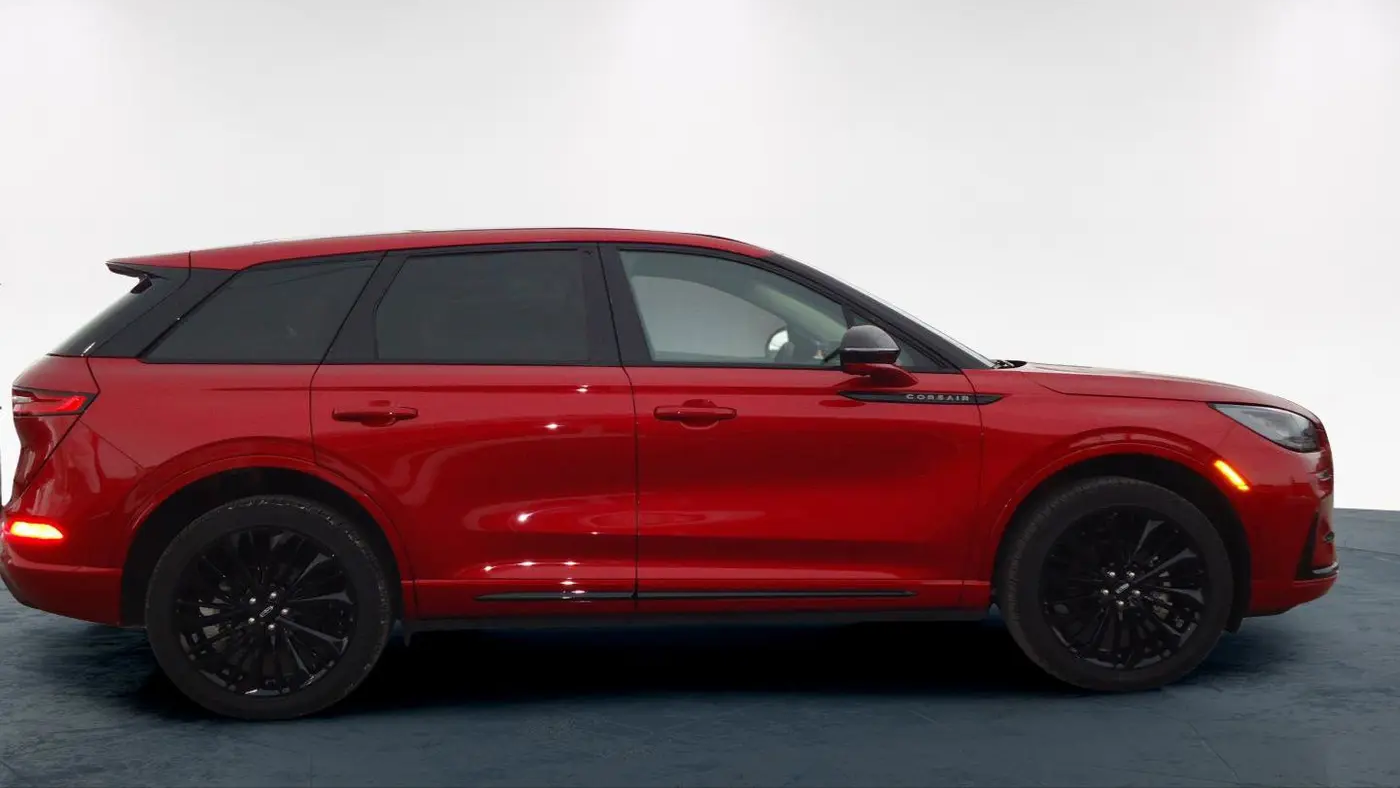 2025 Lincoln Corsair Premiere
