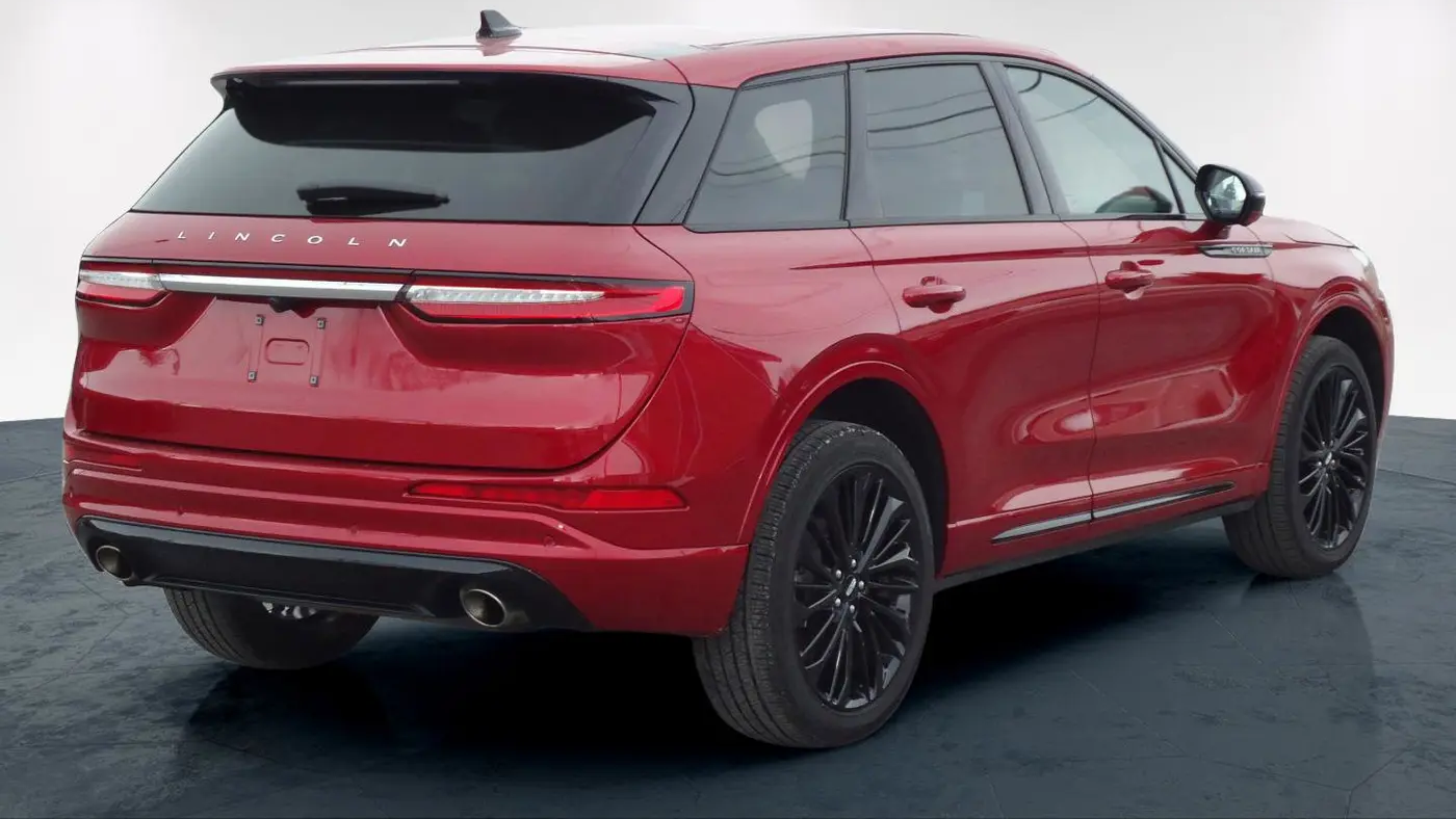 2025 Lincoln Corsair Premiere