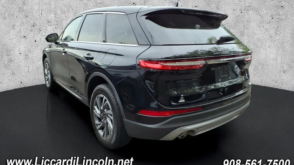 2023 Lincoln Corsair Standard