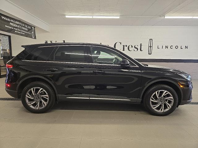 2023 Lincoln Corsair - $35,599